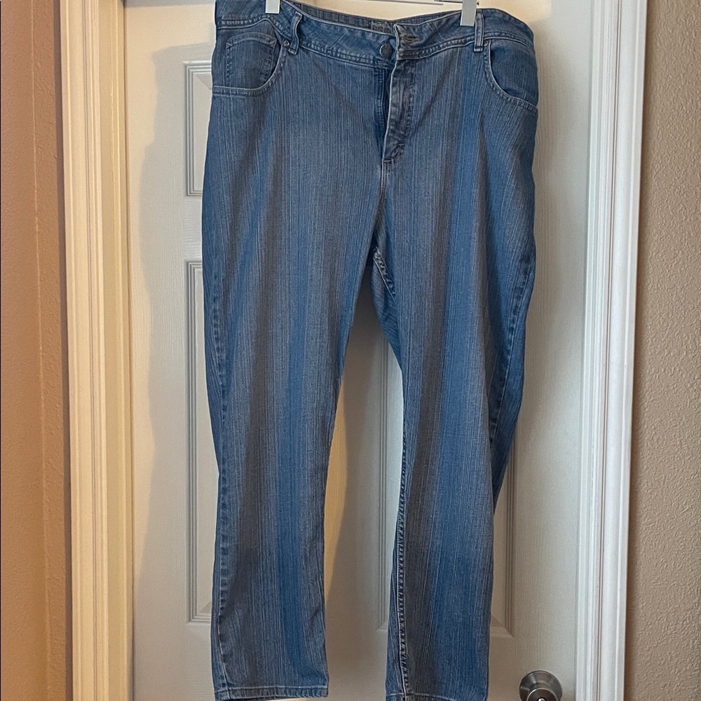 Clear out sale! Riders by Lee jeans.